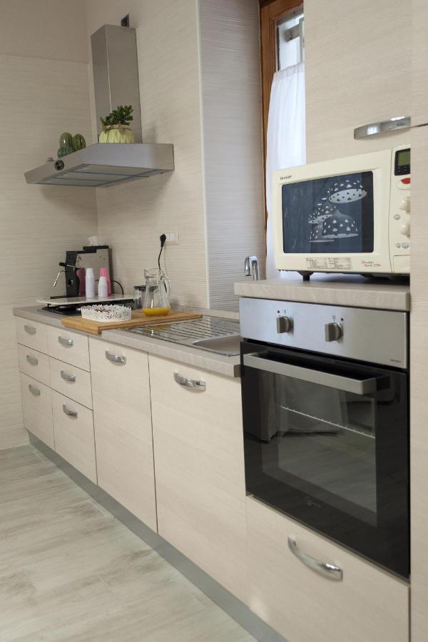 L' Albero Di Giada Bed and Breakfast Caserta Eksteriør billede