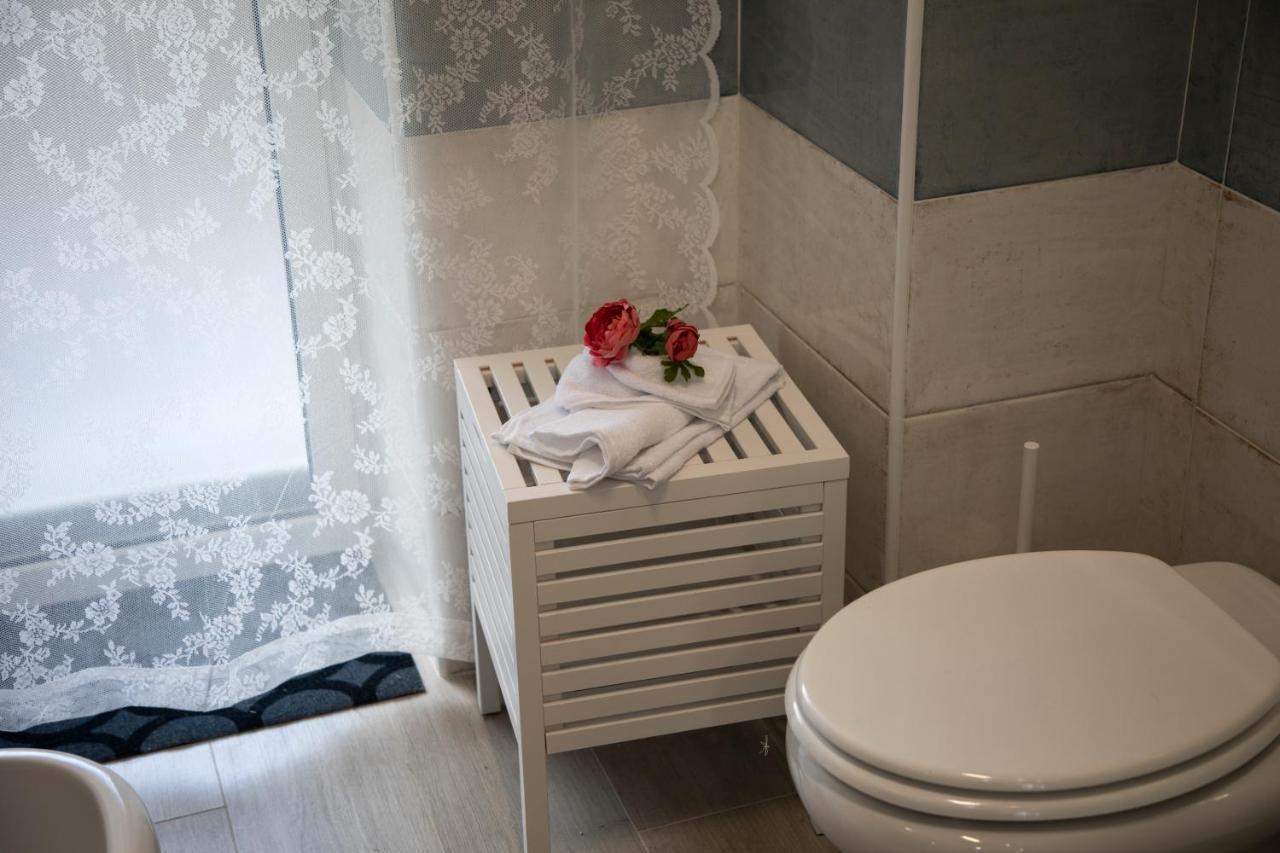 L' Albero Di Giada Bed and Breakfast Caserta Eksteriør billede