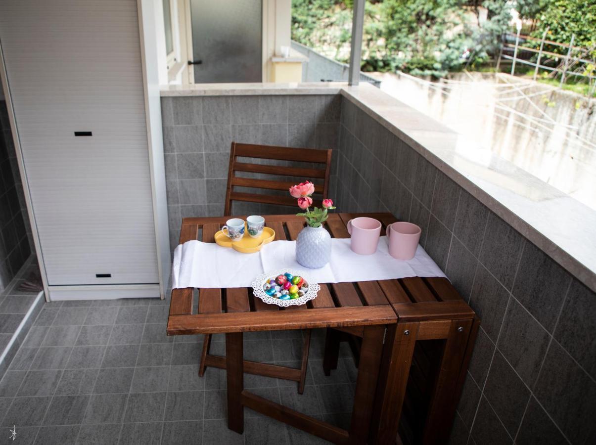 L' Albero Di Giada Bed and Breakfast Caserta Eksteriør billede