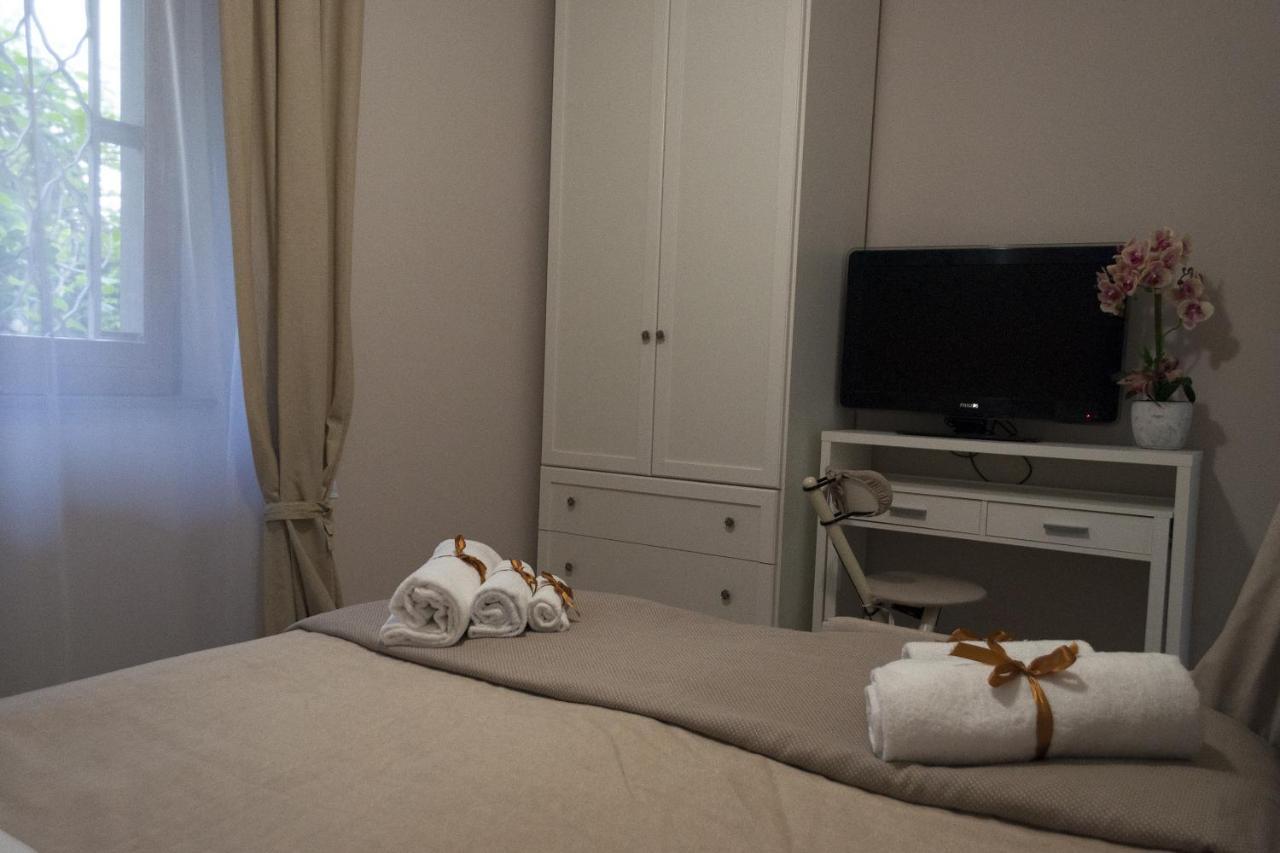 L' Albero Di Giada Bed and Breakfast Caserta Eksteriør billede