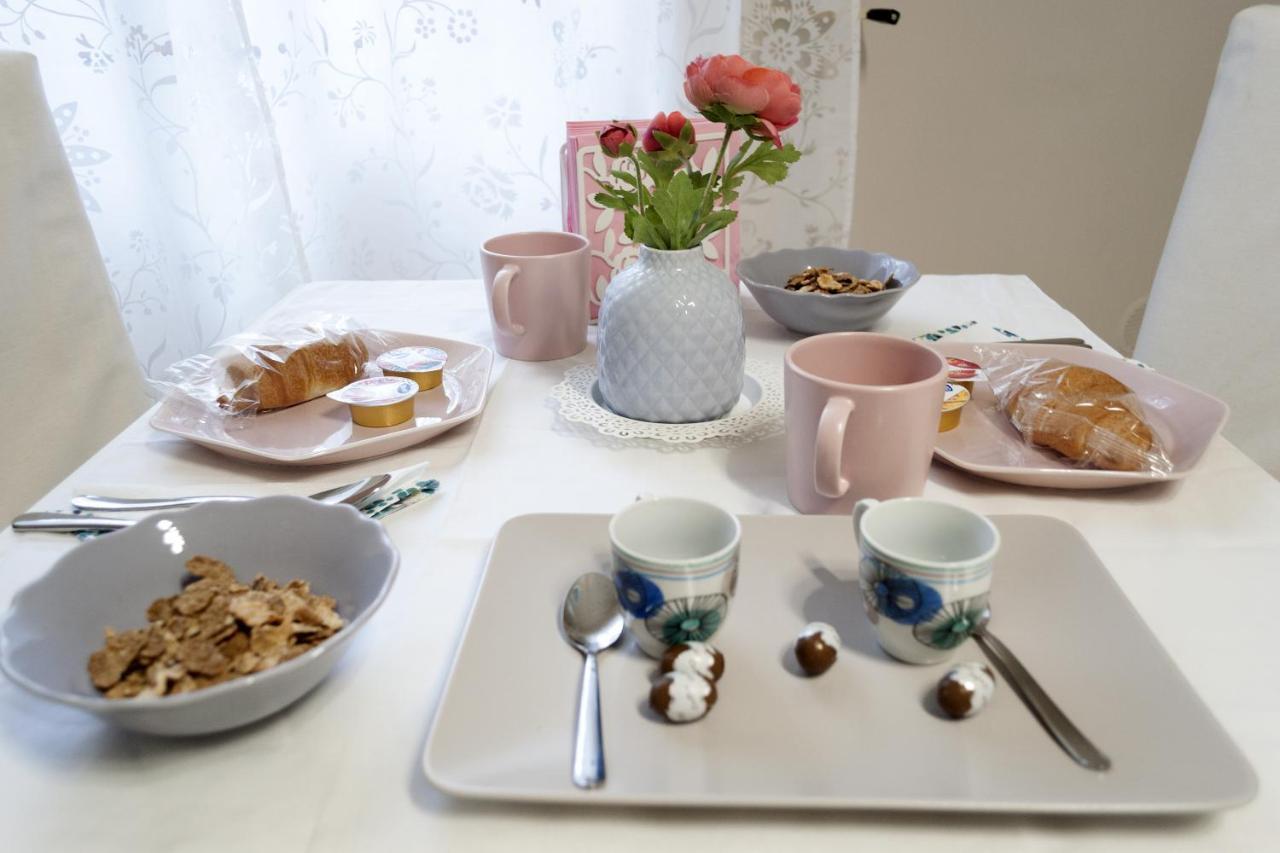 L' Albero Di Giada Bed and Breakfast Caserta Eksteriør billede